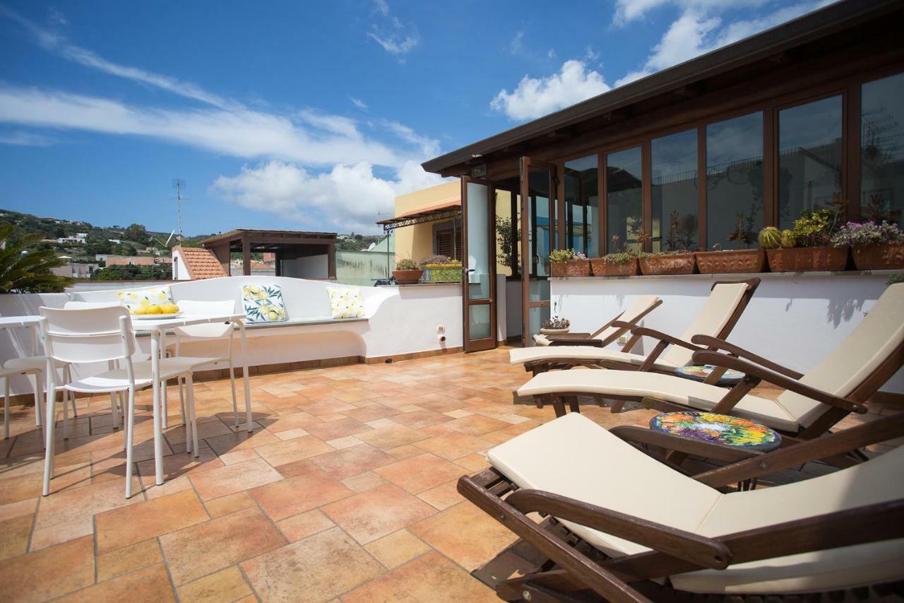 Diana Brown B&B Affittacamere ลีปารี ภายนอก รูปภาพ